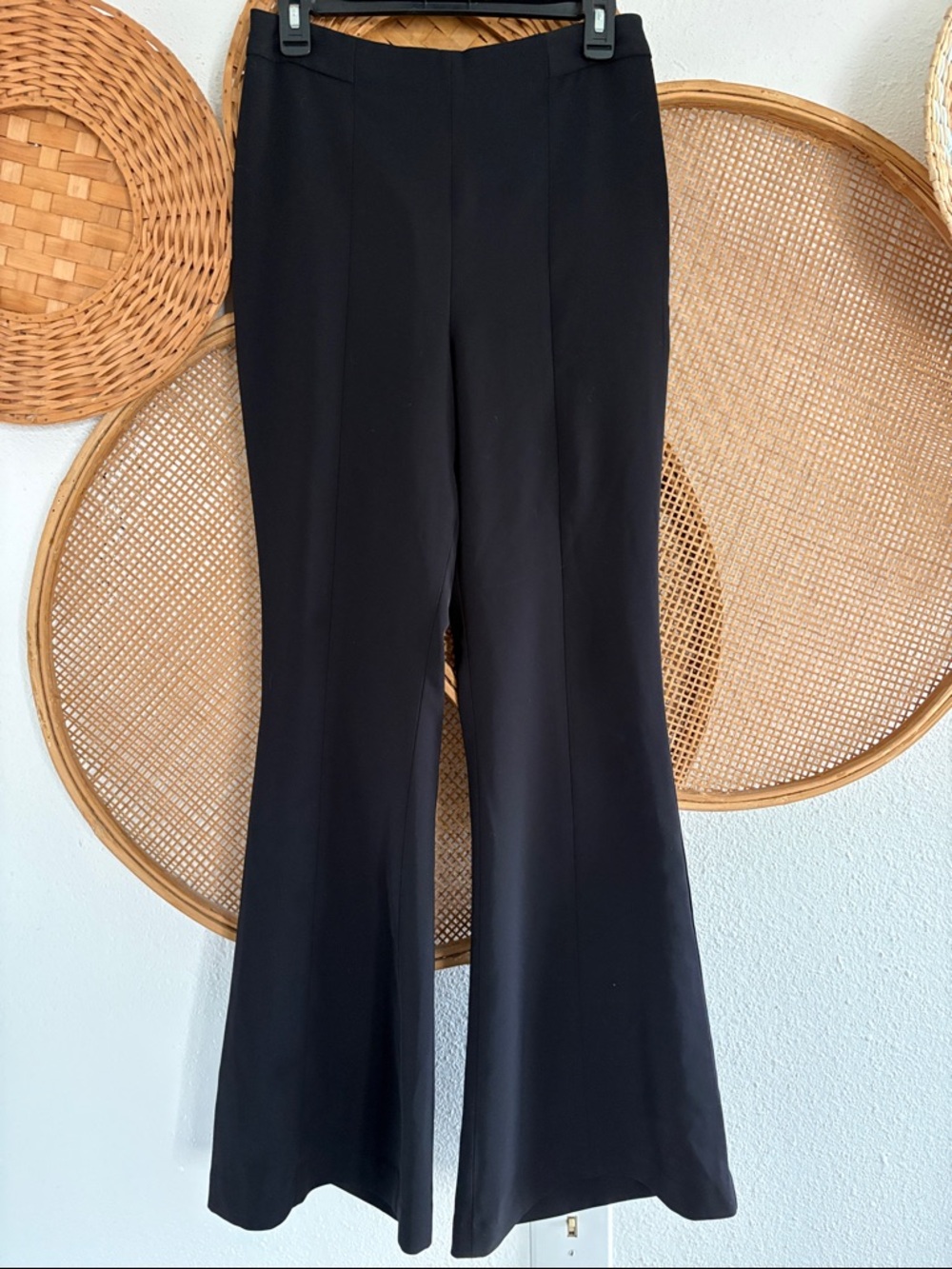 Express High Waisted Side Zipper Classic Black Flared Women's Pants size 8